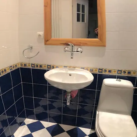 Kwadrat Podwislocze Bed & Breakfast *